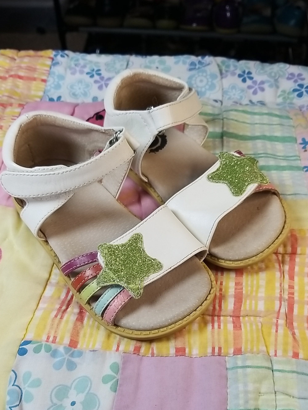 Livie & Luca White Leather Sandals with Glitter Green Star & Rainbow Size 9